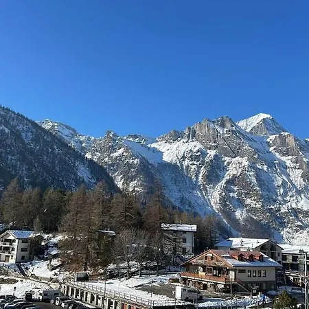 Appartamento San Domenico, In The Village With A Covered Parking Space *
